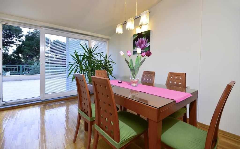 Urban Apartment Makarska Ruang foto